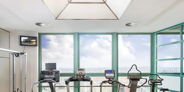 Nechcete vynechat pravidelný pohyb? Navštivte i místní fitness. 