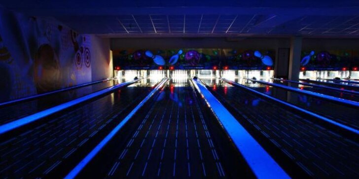Hodina bowlingové zábavy až pro 8 osob