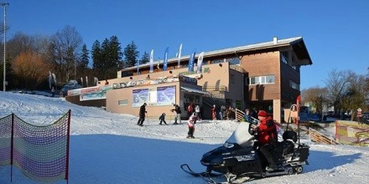 Skiareál Monínec - permice včetně skibusu z Prahy a Benešova