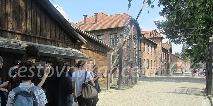 Po stopách temné minulosti - Osvětim a Březinka