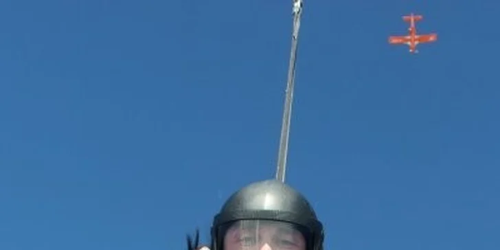 Nezapomenutelný tandemový seskok s padákem