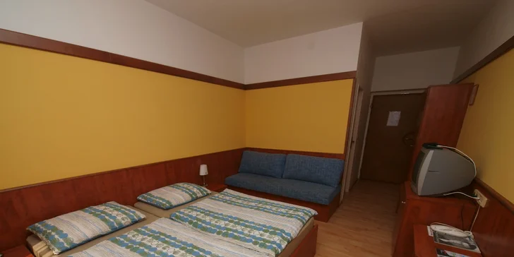 Návštěva Moravského krasu s prohlídkou jeskyní a ubytováním s polopenzí