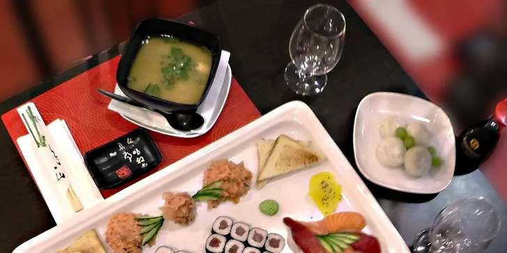 Sushi set nebo degustační menu pro 2 osoby