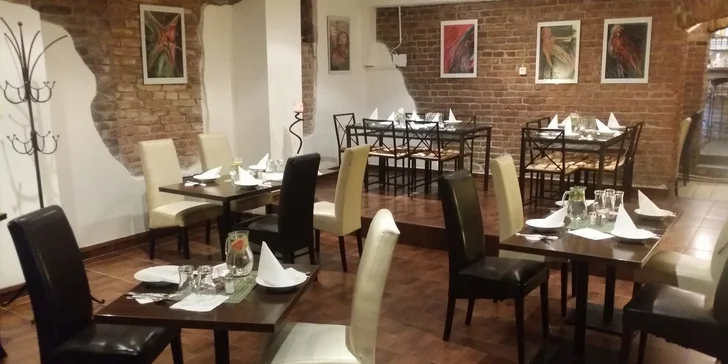 Snídaně pro 2 osoby v restauraci Café 04