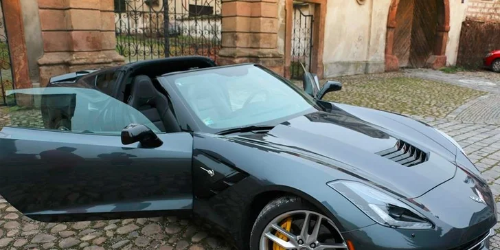 Dechberoucí jízda luxusním sporťákem dle výběru