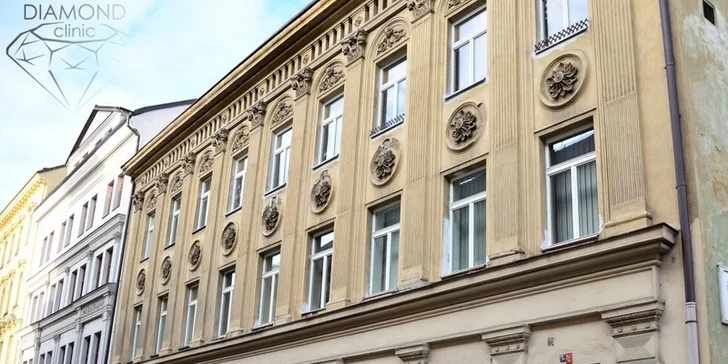 Zvětšení prsou pomocí vlastního tuku