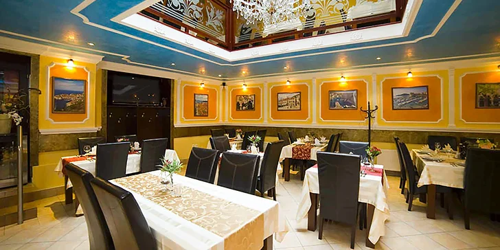 Restaurace hotelu se specializuje na středomořskou kuchyni, těšte se na skvělou polopenzi.