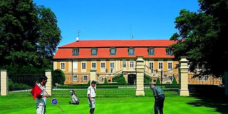 Golfový balíček Štiřín - Green Fee, wellness i jídlo