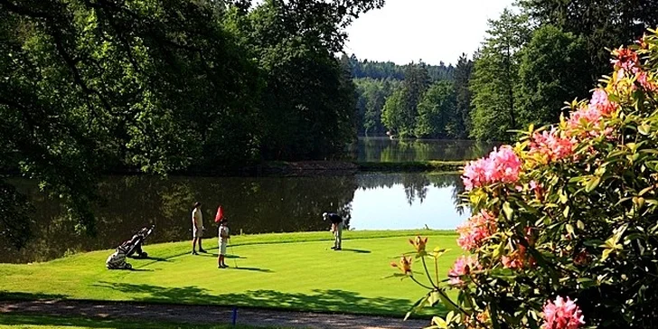 Golfový balíček Štiřín - Green Fee, wellness i jídlo