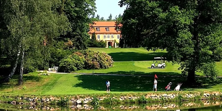 Golfový balíček Štiřín - Green Fee, wellness i jídlo