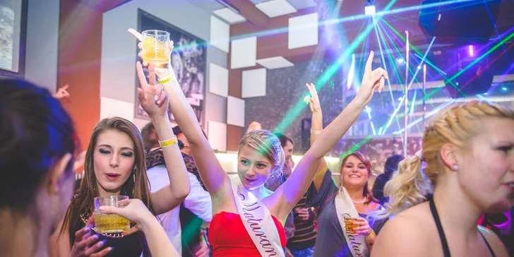 Rozjeďte to v novém clubu La Fabrique