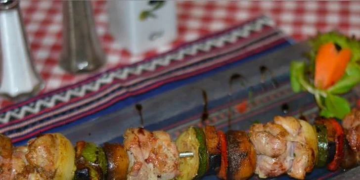 Bohaté a chuťově vytříbené tapas menu pro dva