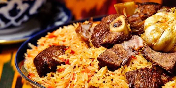 Menu pro dva v uzbecké restauraci Samarkand