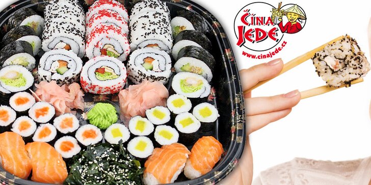 Set plný sushi lahůdek s rozvozem až domů
