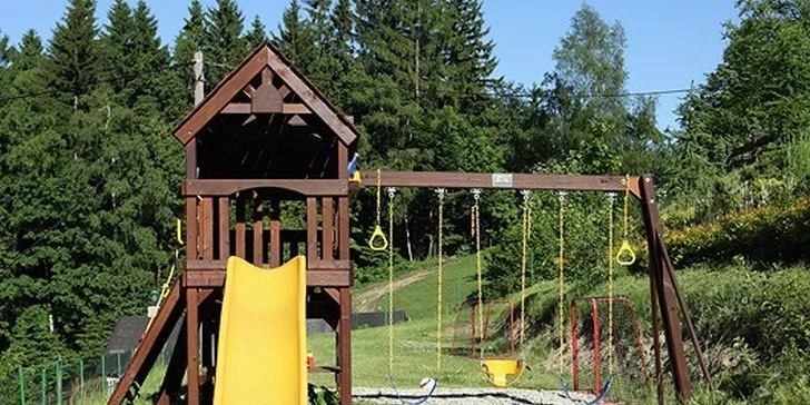 5denní pronájem luxusní wellness chaty v Beskydech pro 8 osob vč. dětí