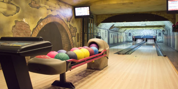 Bowling s baštou a pivem až pro 4 osoby