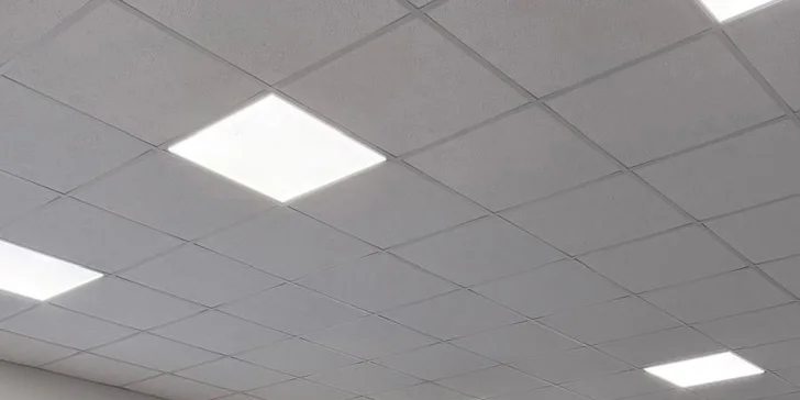 Kompletní čištění zabere cca 6 hodin a jeho součástí je i mytí aktivní pěnou.