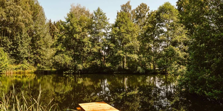 Apartmány sú vhodné až pre 4 osoby a disponujú vlastnou kúpeľňou s WC aj plne vybavenou kuchynkou.