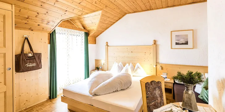 Komfortní zázemí vám poskytne 4* Berghotel Jochgrimm.