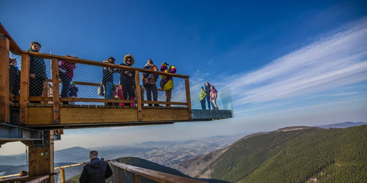 Na Pustevnách na vás čeká nová Stezka korunami stromů, ta je otevřená celoročně.