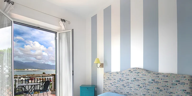 Hotel Sette Archi vás přivítá přímo u přístavu v Bocca di Magra, na rozhraní Ligurie a Toskánska. 