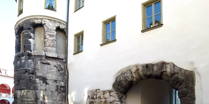Regensburg - poznejte bavorskou perlu na Dunaji pohodlně přímým vlakem z Prahy
