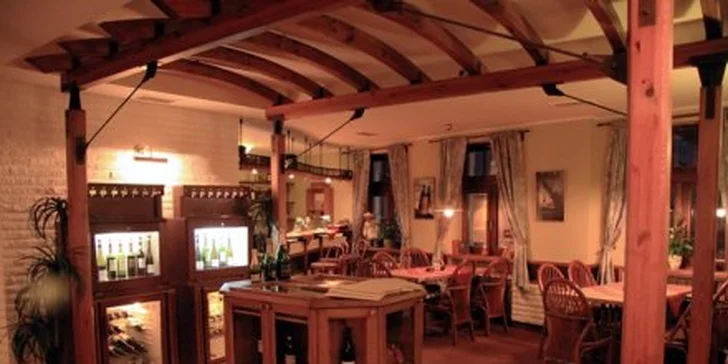 109 Kč za rumpsteak (200 g) s přílohou podle přání v karlovarské restauraci Panorama. Propečená a voňavá delikatesa se slevou 59 %.