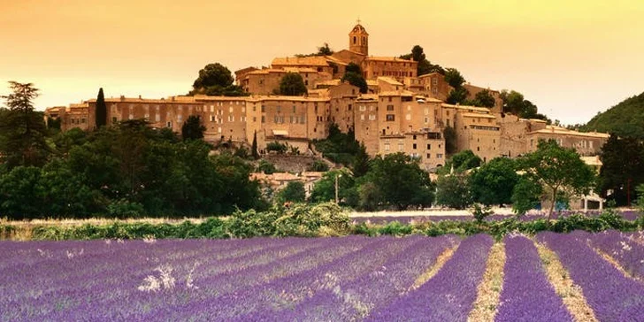 Pětidenní zájezd do okouzlující Provence vč. koupání v Nice
