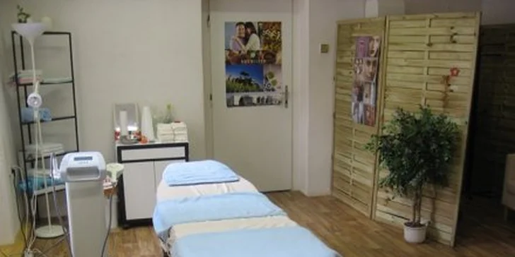 999 Kč za bezbolestnou liposukci 3. generace a přístrojovou lymfodrenáž. Štíhlá a sexy postava bez námahy a se slevou 69 %.