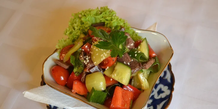 Menu pro dva v uzbecké restauraci Samarkand