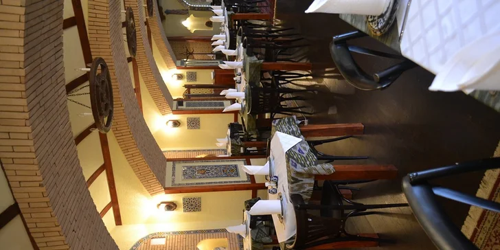 Menu pro dva v uzbecké restauraci Samarkand