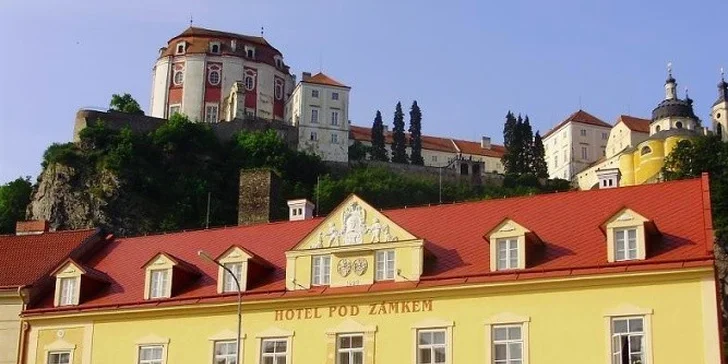 Romantika u Vranovské přehrady a zámku