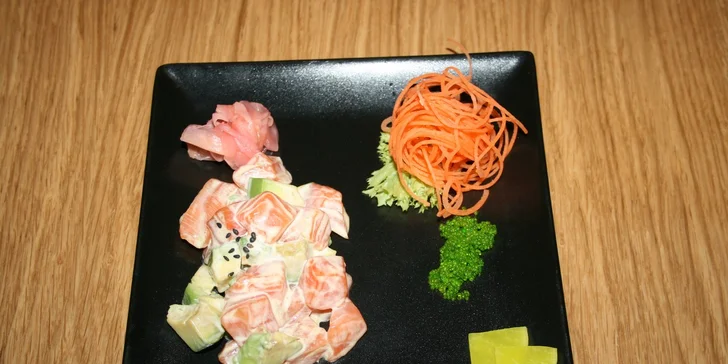 Jarní sushi menu pro 2 osoby v Sushi Aichi