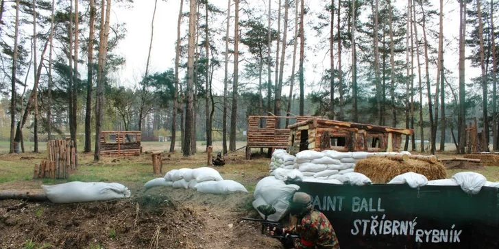 Paintballová přestřelka na Stříbrném Rybníku v Hradci Králové