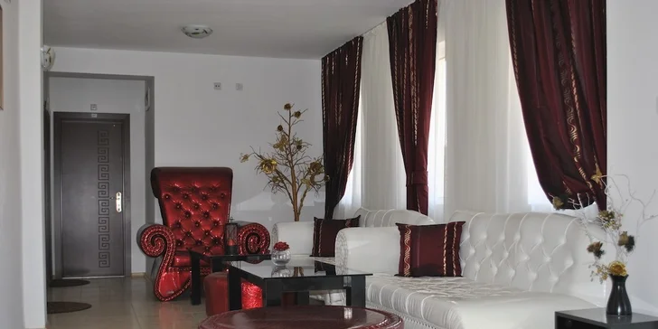 Ubytování v rodinném Hotelu Renaissance ** v Bulharsku