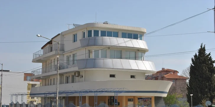 Ubytování v rodinném Hotelu Renaissance ** v Bulharsku