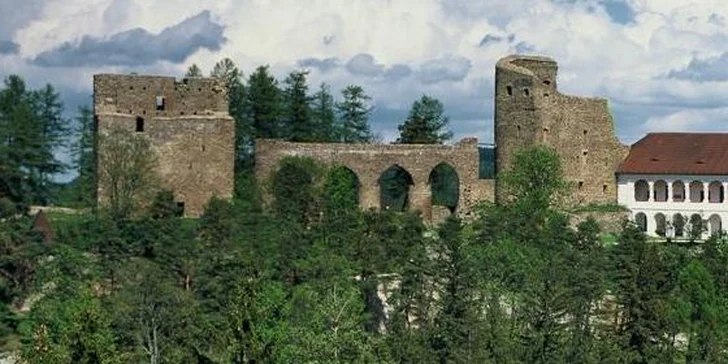 3 dny na Šumavě pro DVA mezi hrady Rabí, Velhartice a Kašperkem
