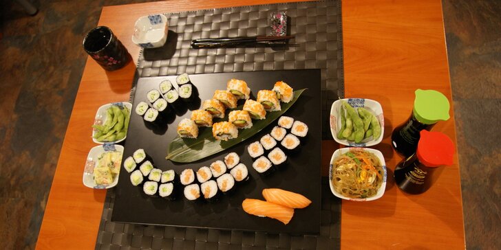 Sushi menu v japonské restauraci Mikuni - 44 ks