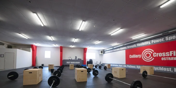 5 lekcí základů CrossFitu nebo měsíční permanentka