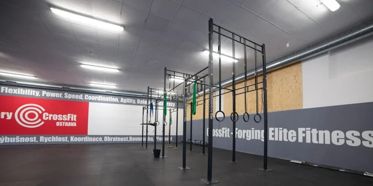 5 lekcí základů CrossFitu nebo měsíční permanentka
