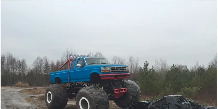 Adrenalin za volantem MONSTER TRUCKU + lístky do Dinoparku