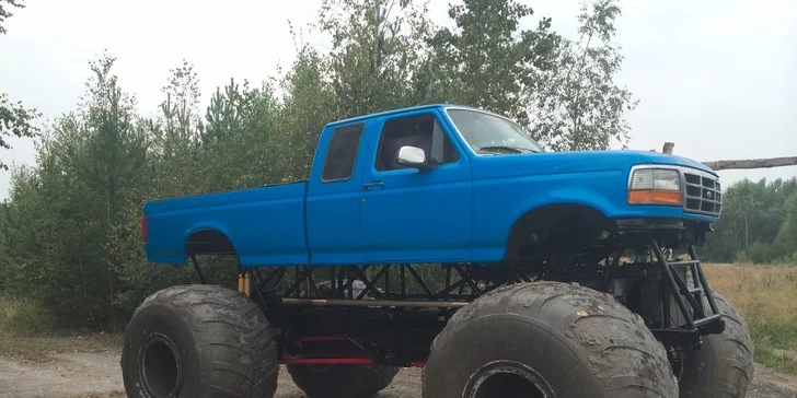Adrenalin za volantem MONSTER TRUCKU + lístky do Dinoparku