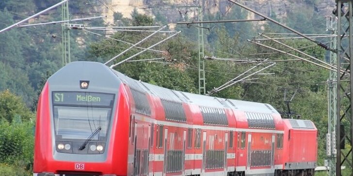 Hurá na výlet vlakem: nákupy v Primarku i prohlídka Drážďan s průvodcem