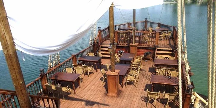 Úžasný pobyt v exotických bungalovech Lobster