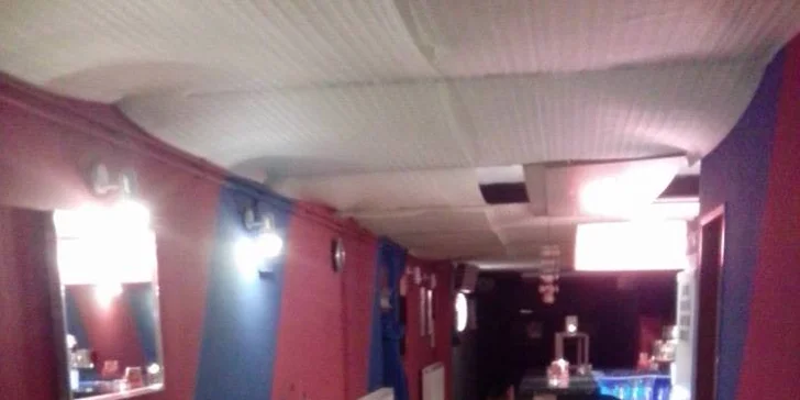 1 hodina minibowlingu a dvě piva k tomu