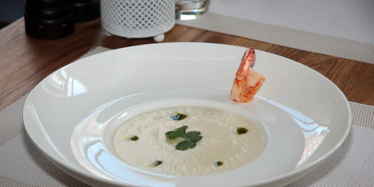 Co si naberete, na tom si pochutnáte: bufetový oběd all you can eat