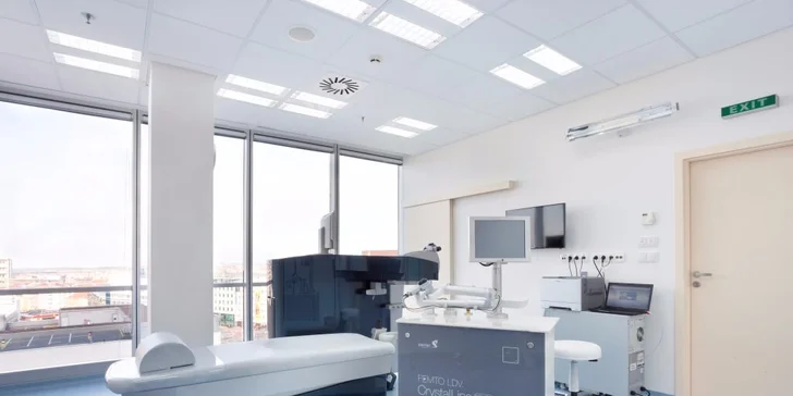 Předoperační vyšetření očí na klinice OFTUM Prague