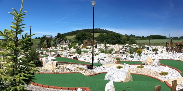 Celodenní adventure minigolf pro celou rodinu