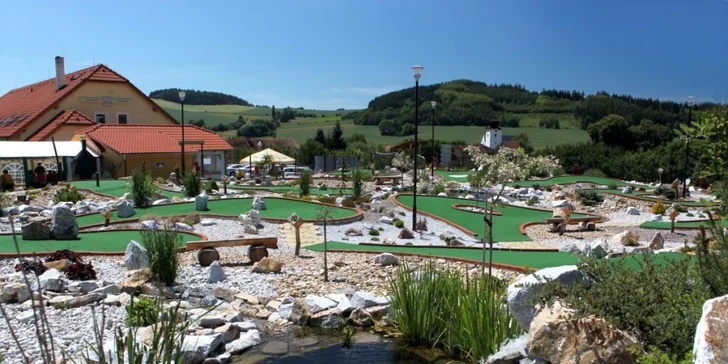 Celodenní adventure minigolf pro celou rodinu