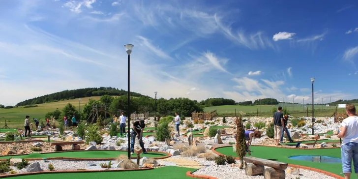 Celodenní adventure minigolf pro celou rodinu